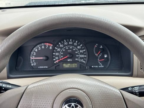 Used 2003 Toyota Corolla CE FWD image 25