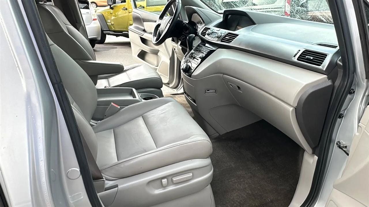 Used 2013 Honda Odyssey Touring image 31