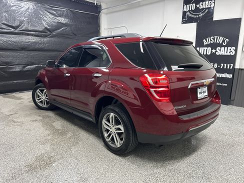 Used 2017 Chevrolet Equinox Premier w/ Enhanced Convenience Package FWD image 4