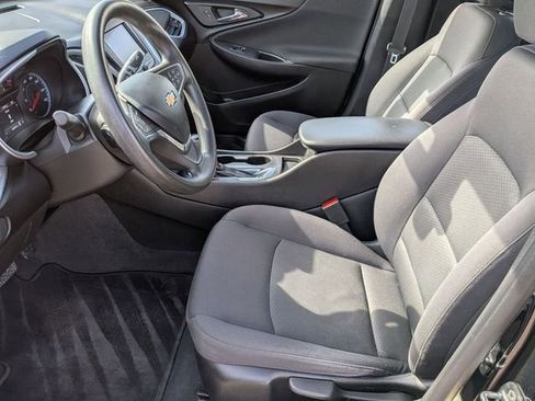 Used 2017 Chevrolet Malibu LS image 12