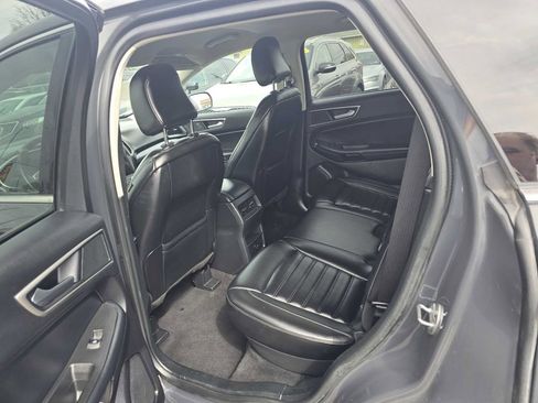 Used 2021 Ford Edge SEL image 19