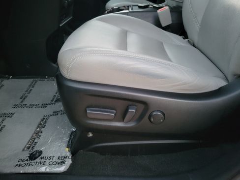 Used 2016 Toyota Sienna Limited Premium AWD/4WD image 13