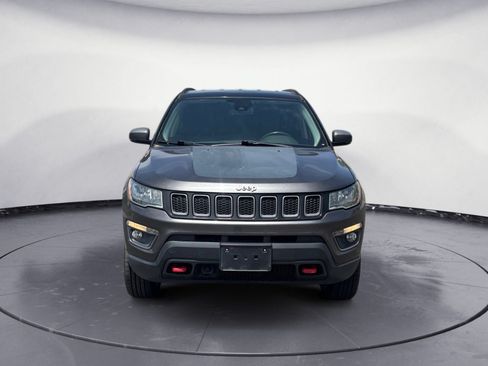 Used 2021 Jeep Compass Trailhawk AWD/4WD image 2