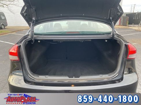 Used 2018 Kia Forte LX w/ LX Popular Package image 46