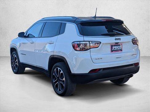 Used 2022 Jeep Compass Limited image 7