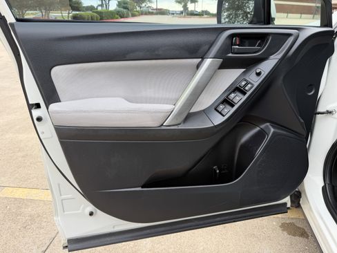 Used 2015 Subaru Forester 2.5i Premium w/ Popular Package #2 image 21