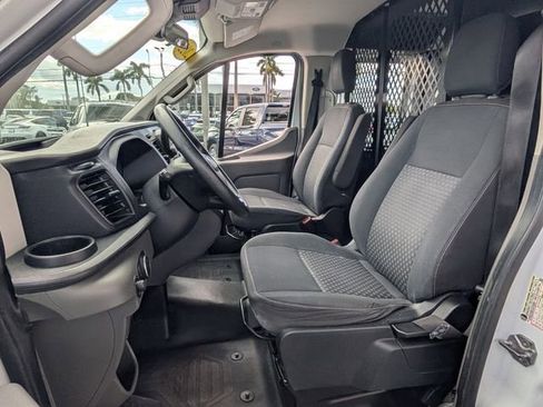 Used 2022 Ford Transit 250 Low Roof w/ Exterior Upgrade Package RWD image 8