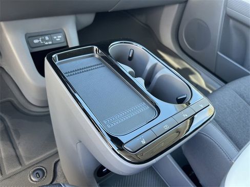 New 2026 Hyundai Ioniq 5 SE image 27