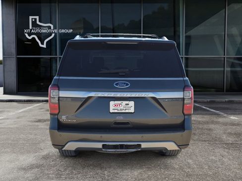 Used 2018 Ford Expedition Platinum AWD/4WD image 4
