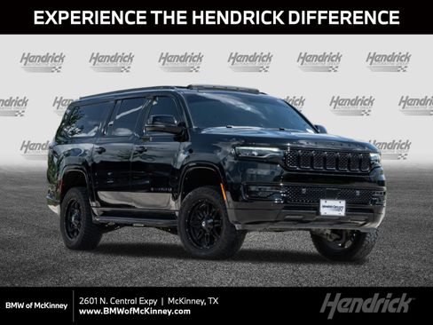 Used 2023 Jeep Wagoneer L Series II w/ Premium Group I image 1