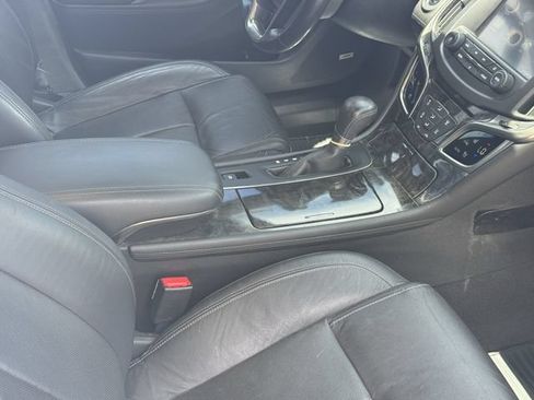 Used 2015 Buick LaCrosse Premium w/ Driver Confidence Package #1 FWD image 18