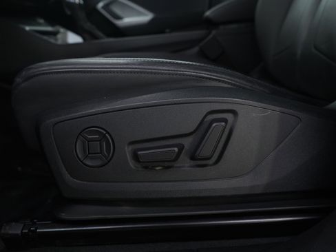 Used 2025 Audi Q3 2.0T Premium image 22