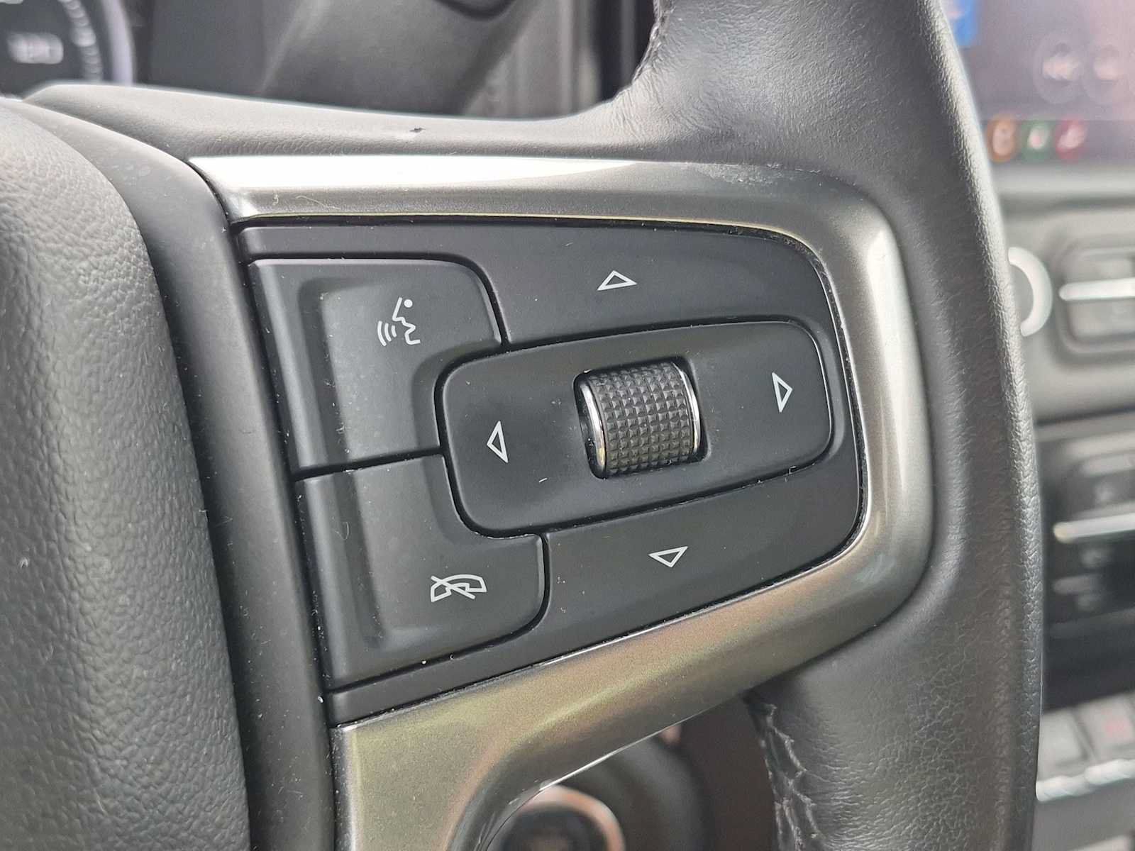 Used 2019 Chevrolet Silverado 1500 LTZ w/ LTZ Plus Package AWD/4WD image 24
