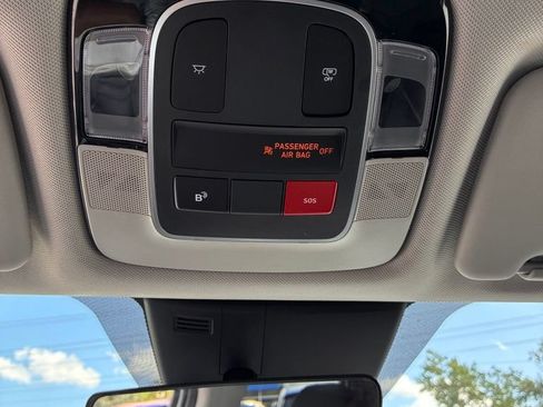 Used 2025 Hyundai Tucson SEL AWD/4WD image 43