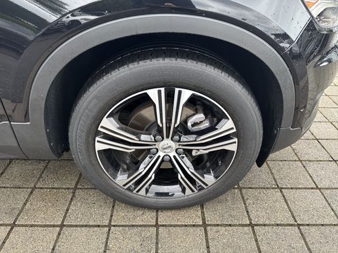 Used 2021 Volvo XC40 T5 Inscription w/ Advanced Package AWD/4WD image 9