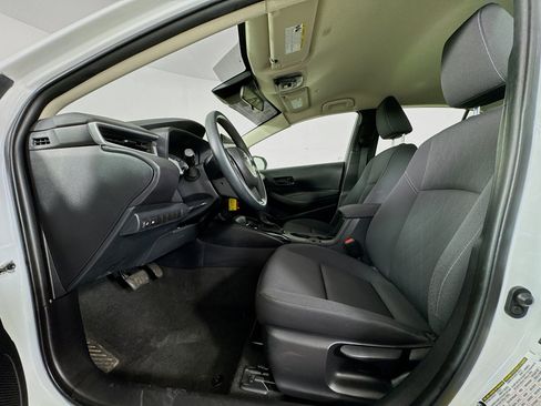 Certified 2024 Toyota Corolla LE FWD image 19
