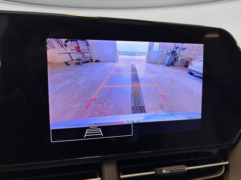 Used 2024 Chevrolet Trax LS FWD image 28