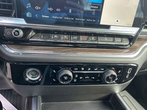 Certified 2023 Chevrolet Silverado 1500 RST image 25