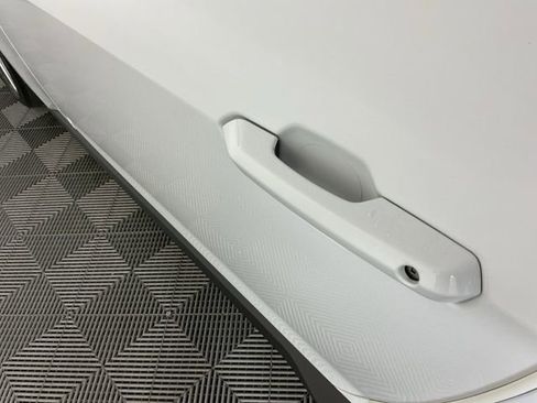 Used 2025 Ford Mustang GT Premium image 11