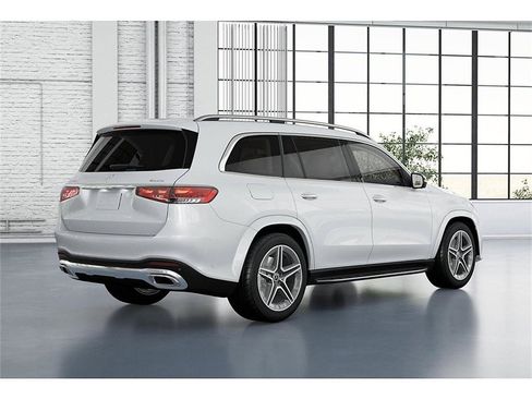 New 2026 Mercedes-Benz GLS 450 4MATIC image 21
