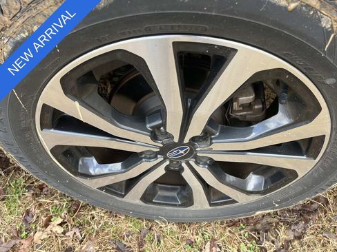 Used 2020 Subaru Forester Limited image 9