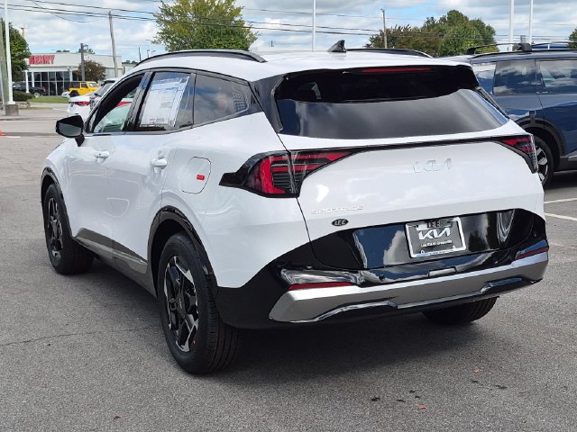 New 2027 Kia Sportage SX FWD image 5