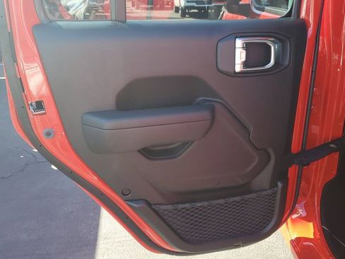 New 2026 Jeep Gladiator Sport image 15