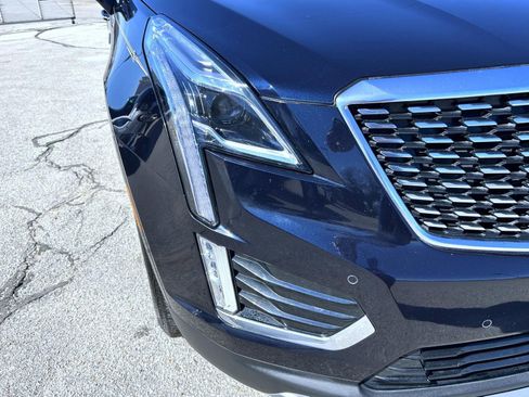 Certified 2022 Cadillac XT5 Premium Luxury image 10