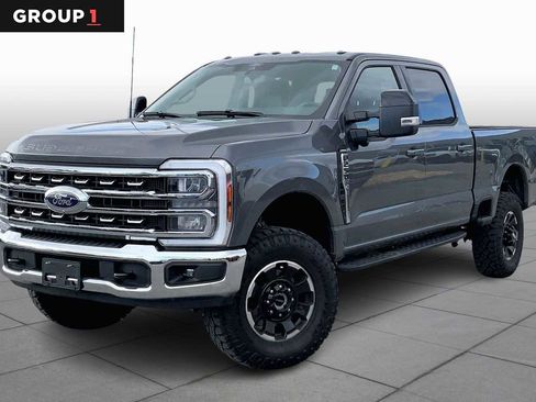 Used 2025 Ford F250 Lariat w/ Tremor Off-Road Package image 1
