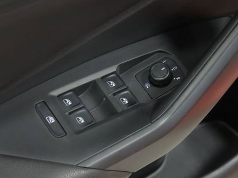 Used 2020 Volkswagen Jetta R-Line image 31