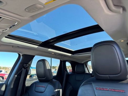 Certified 2021 Jeep Cherokee Trailhawk w/ Sun, Sound & Nav Group image 32