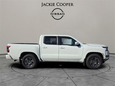 New 2025 Nissan Frontier SV w/ SV Convenience Package image 6