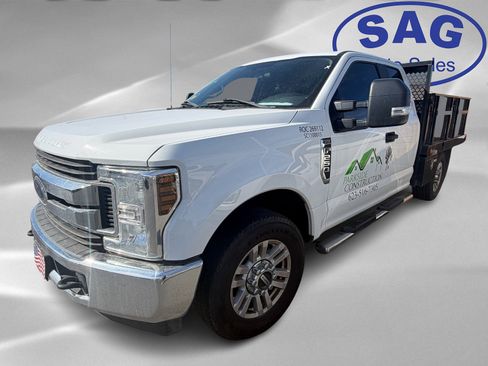 Used 2019 Ford F250 XL w/ STX Appearance Package image 4
