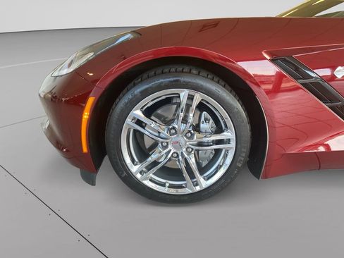 Used 2017 Chevrolet Corvette Stingray Coupe w/ Battery Protection Package RWD image 9