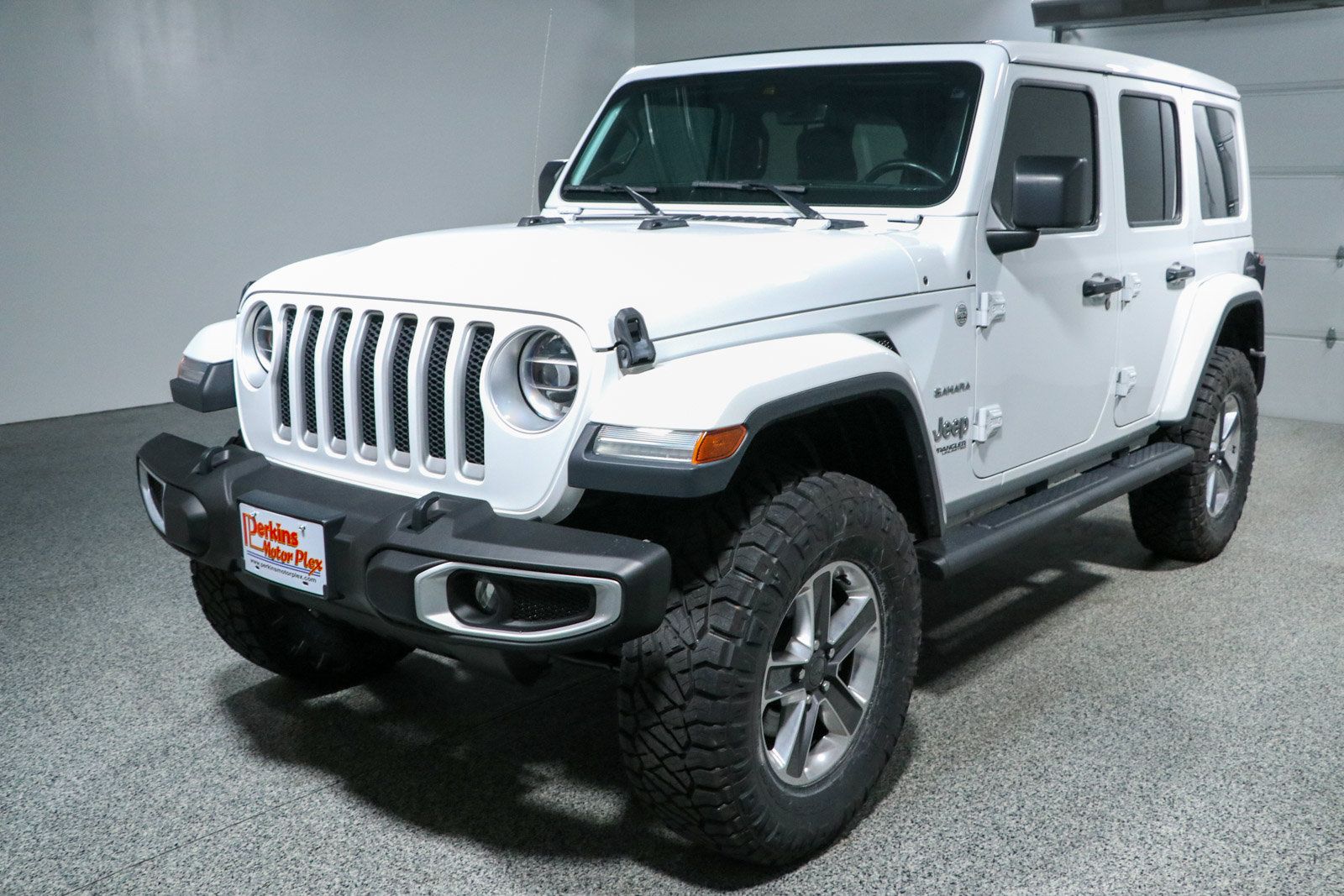 Used 2021 Jeep Wrangler Unlimited Sahara AWD/4WD image 32