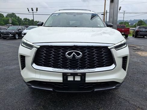 Used 2025 INFINITI QX60 Sensory AWD/4WD image 2