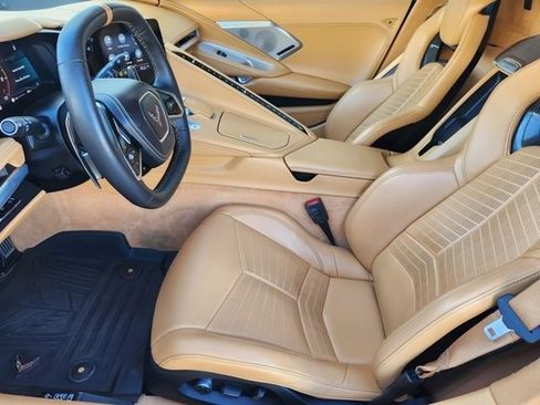 Used 2023 Chevrolet Corvette Stingray Premium Conv w/ Z51 Performance Package image 26