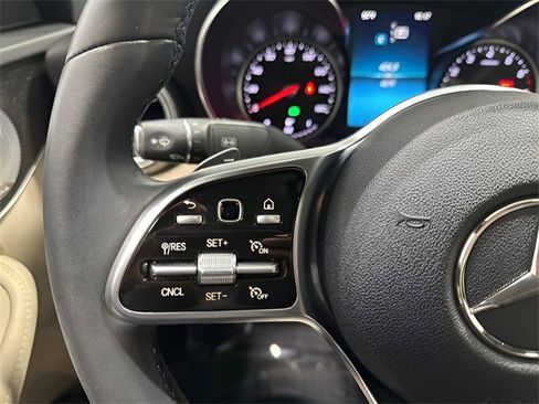 Used 2019 Mercedes-Benz C 300 4MATIC Sedan image 18