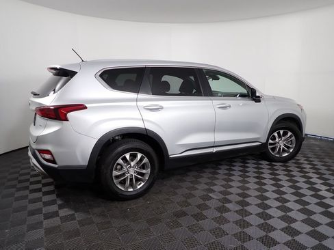 Used 2019 Hyundai Santa Fe SE AWD/4WD image 13
