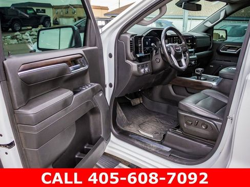 Used 2022 GMC Sierra 1500 SLT AWD/4WD image 23