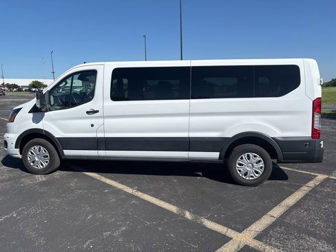 Used 2024 Ford Transit 350 XLT RWD image 8