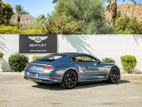 Used 2024 Bentley Continental GT Speed image 9