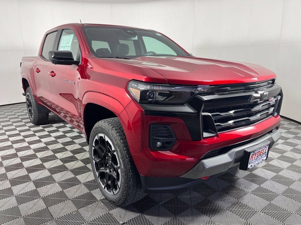 New 2026 Chevrolet Colorado Z71 w/ Technology Package AWD/4WD image 2