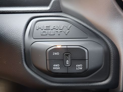 New 2026 RAM 3500 Big Horn AWD/4WD image 17