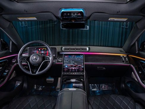 Certified 2023 Mercedes-Benz S 580 S 580 4MATIC&reg; Sedan image 13