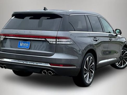 Used 2021 Lincoln Aviator Reserve w/ Equipment Group 201A AWD/4WD image 6
