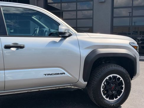 Used 2024 Toyota Tacoma TRD Off-Road AWD/4WD image 3