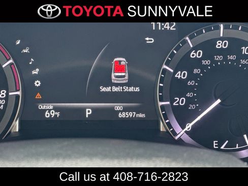 Used 2023 Toyota Highlander XLE FWD image 30