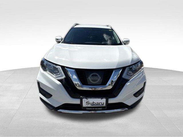 Used 2017 Nissan Rogue SV FWD image 2