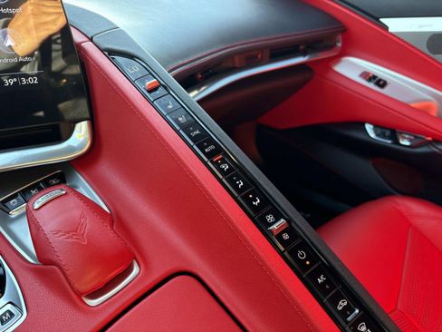 Used 2020 Chevrolet Corvette Stingray Preferred Conv w/ 2LT Preferred Equipment Group image 21